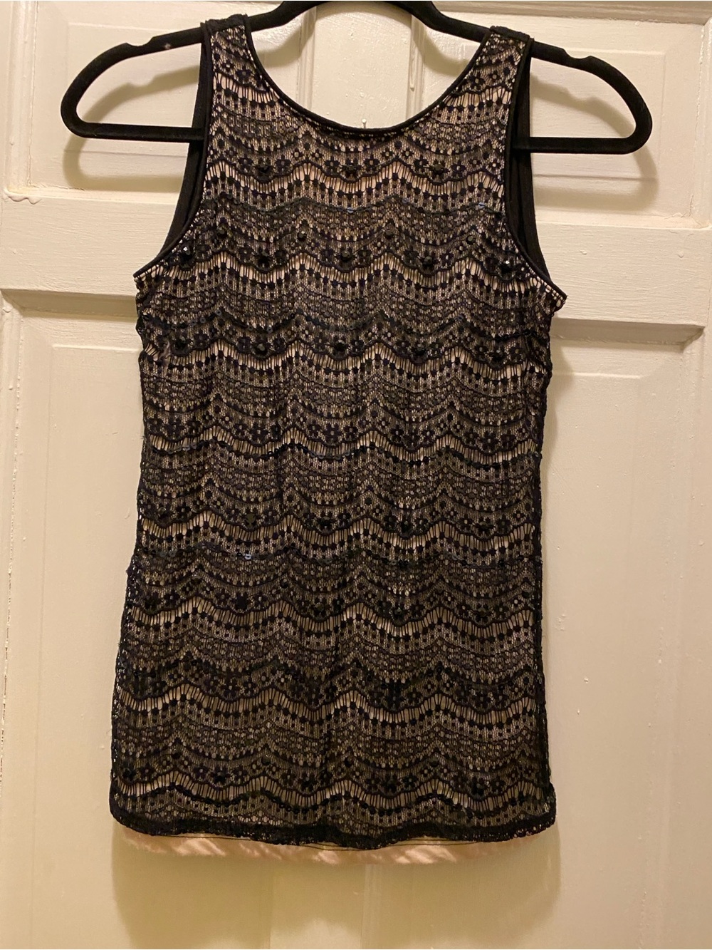 💰Black & Sequins Lace Tank Top💰